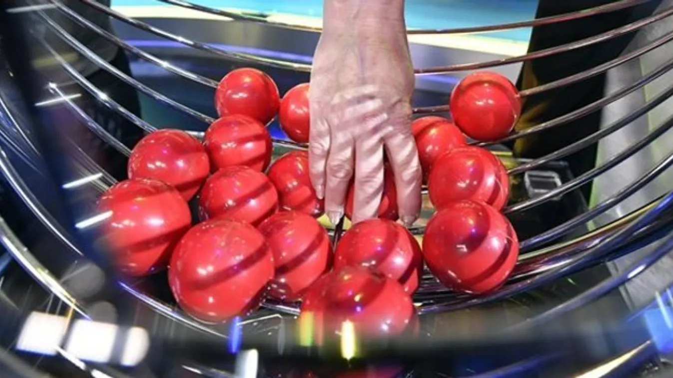 Az ötöslottó majdnem 3,6 milliárdját nem vitték el, de a joker telitalálata közel 100 milliót jelentett valakinek