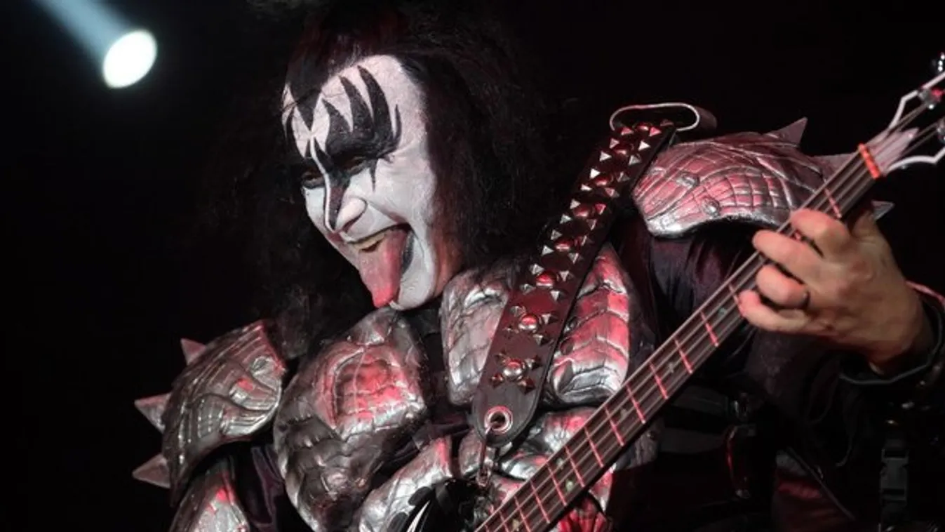 Mindenkit kiakasztott reggelijével a Kiss rockere