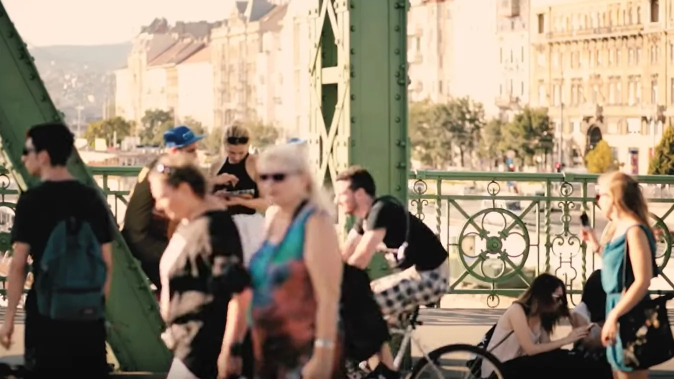 100 szóban hangzanak el Budapest legjellemzőbb történetei