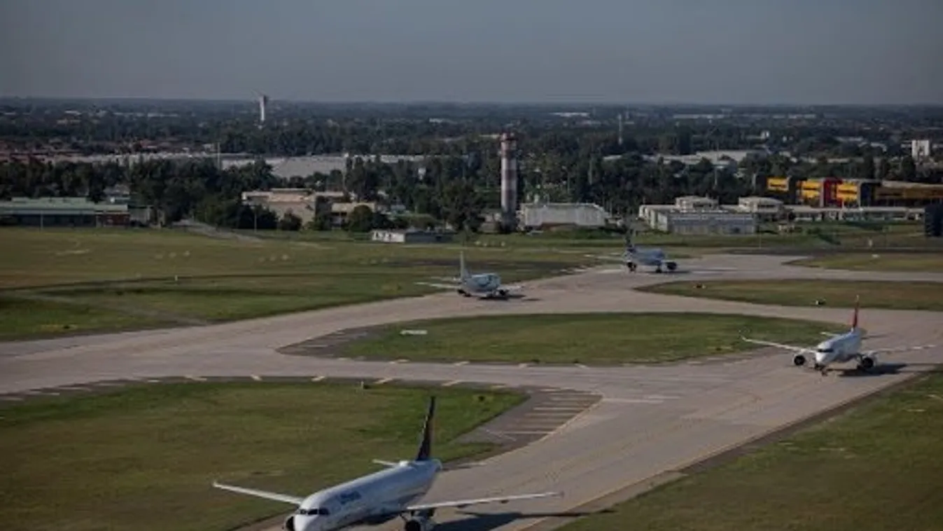A Budapestre közvetlenül közlekedő sanghaji járatot is felfüggesztette a Shanghai Airlines a koronavírus miatt