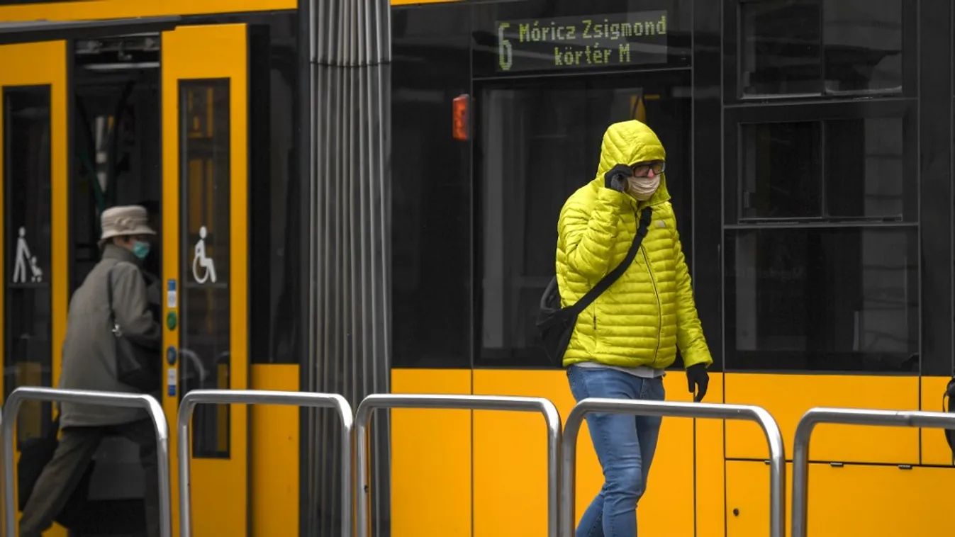 Holnaptól kijárási korlátozás lesz érvényes az országban