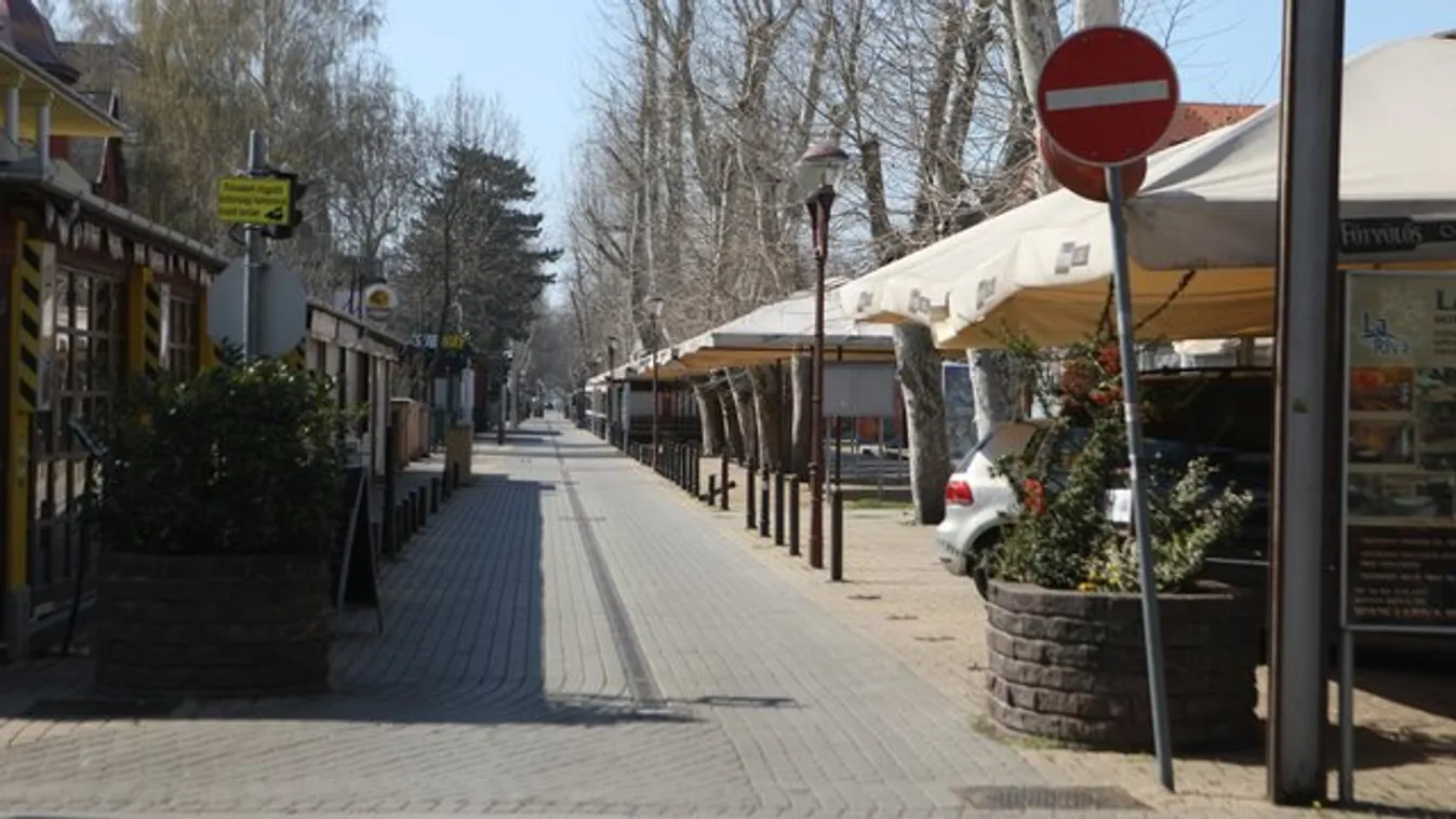 Észhez térítette a veszélyhelyzet  a nyaralókat – Kiürültek a balatoni sétányok