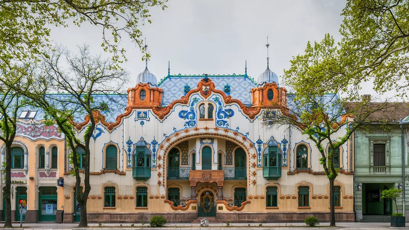 A szomszédos Szabadka művészeti kiállításait is megnézheti a fotelből