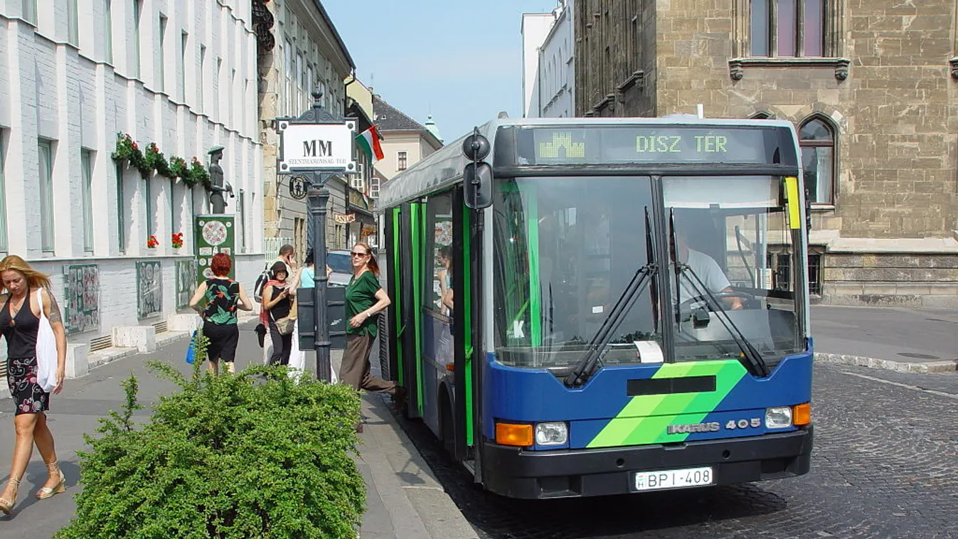 Felfüggesztik a járművezetői jegyárusítást Budapesten