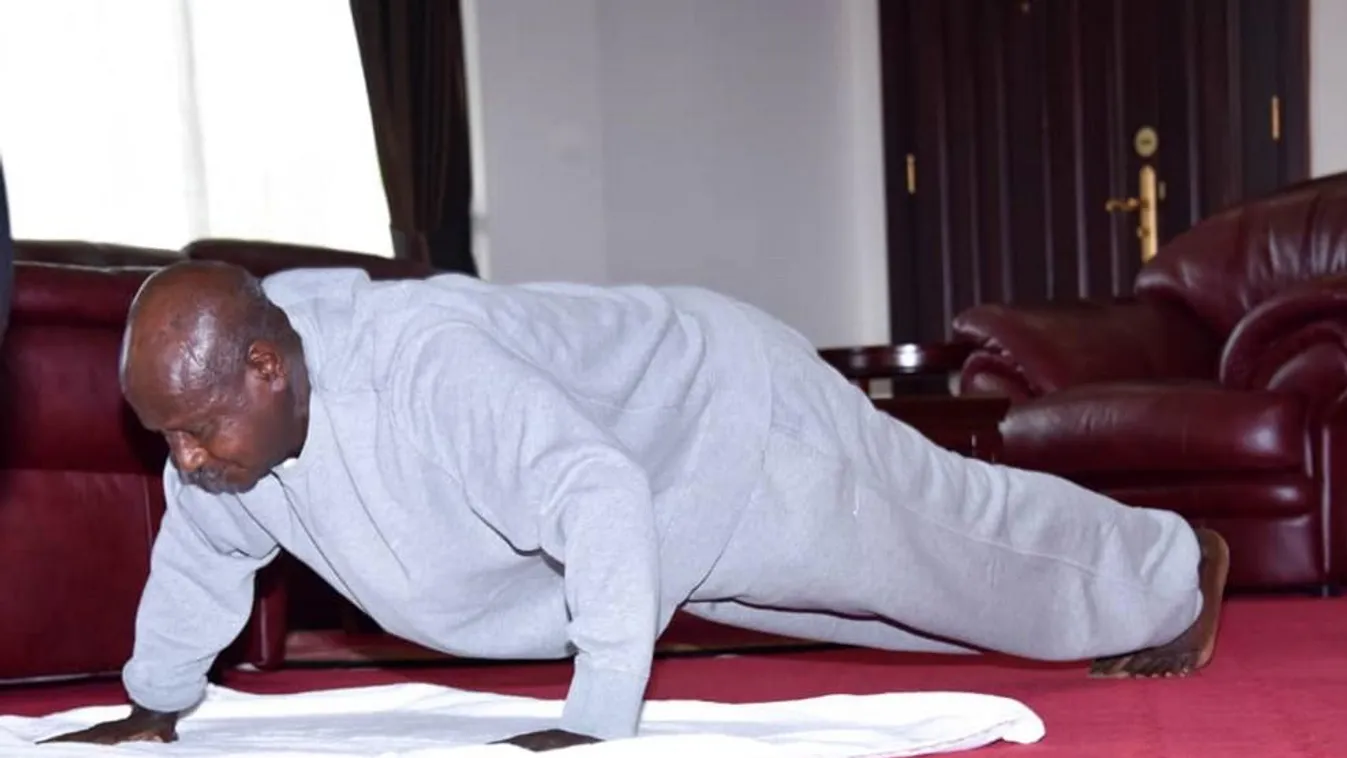 Uganda 75 éves elnöke saját edzésvideóval próbálja otthon tartani az embereket