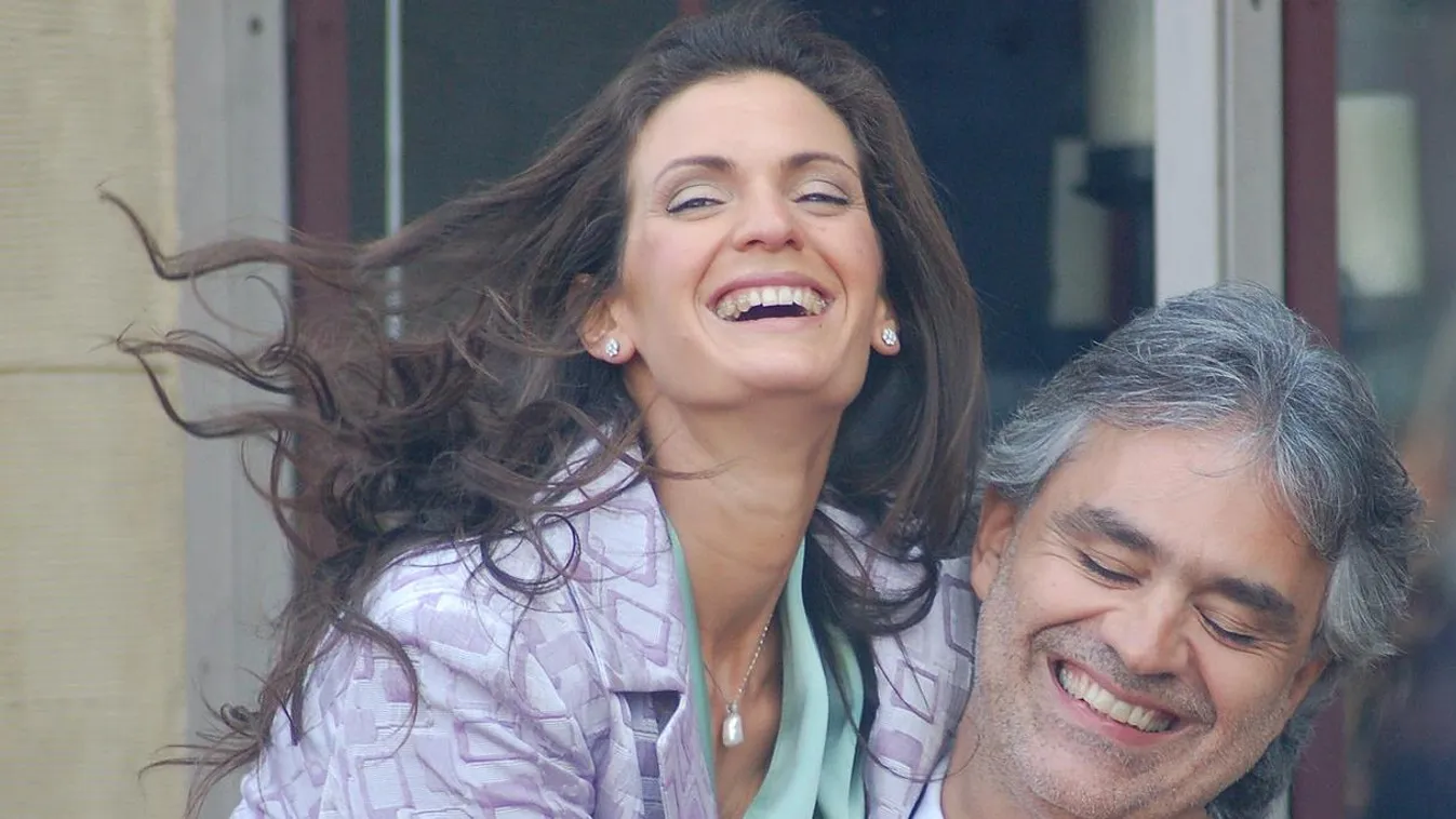 Andrea Bocelli élőben jelentkezik húsvétvasárnap a milánói dómból