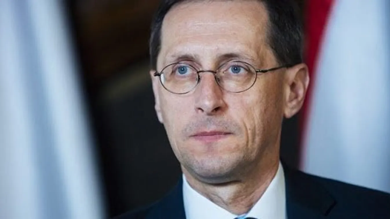 Varga Mihály: A készülő gép egyszerre akár ötven beteg lélegeztetésére is alkalmas