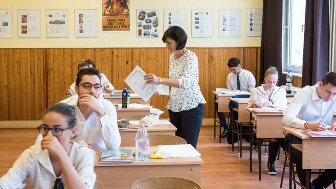 Maruzsa: több mint 84 ezren érettségizhetnek hétfőn