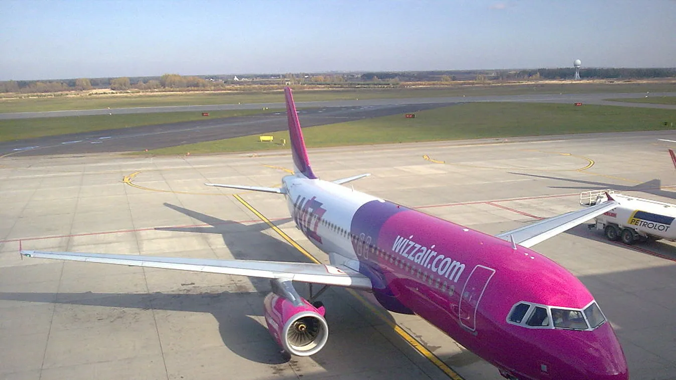 Májustól több bázisát is szeretné újranyitni a Wizz Air