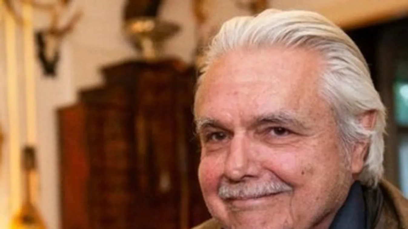 Külön karanténozik a feleségétől Oszter Sándor