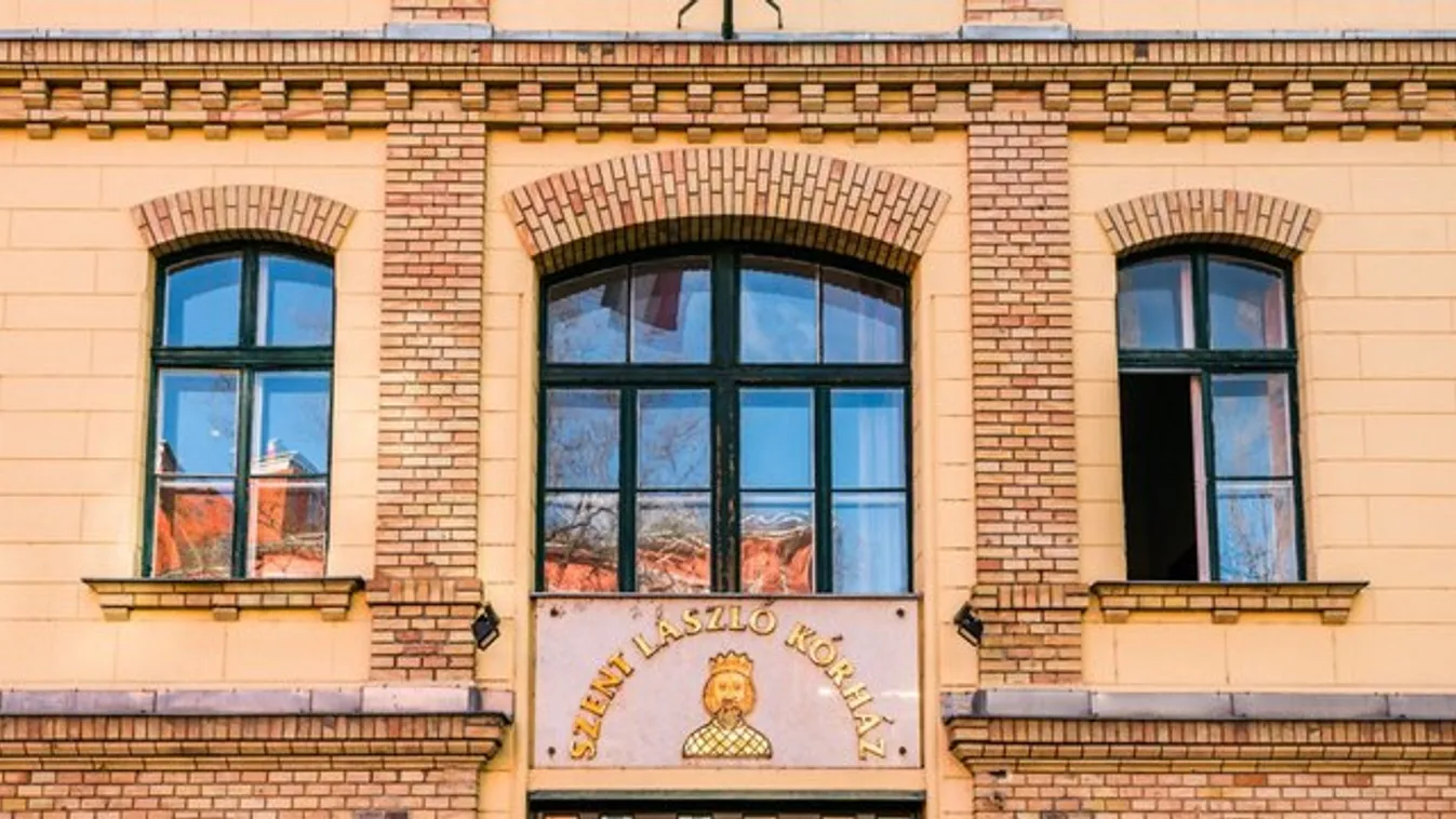 Kitoloncolják a Szent Lászlóban őrjöngő irániakat, csütörtökön menniük kell