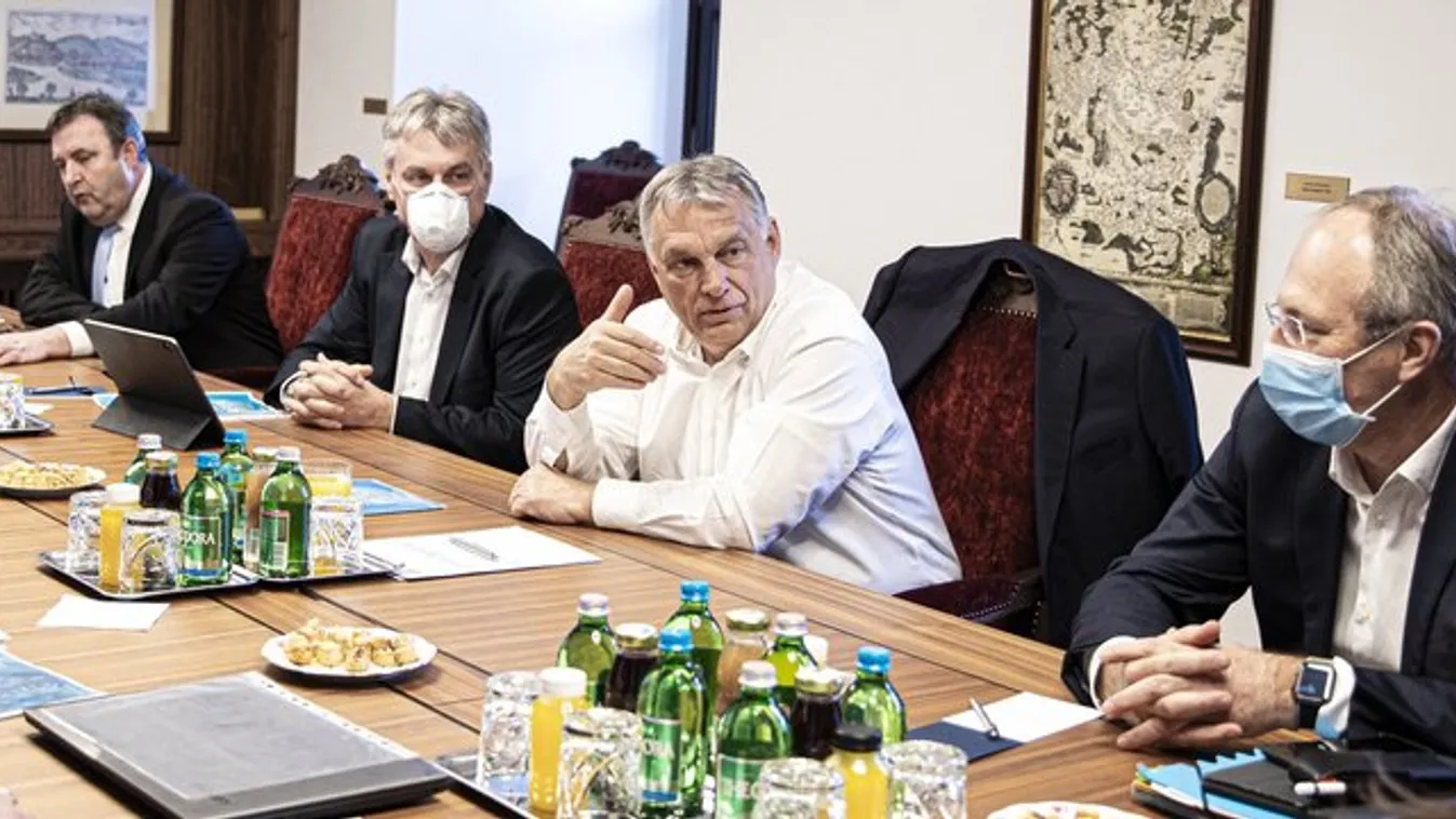 Orbán Viktor: Határozatlan időre meghosszabbítjuk a kijárási korlátozást