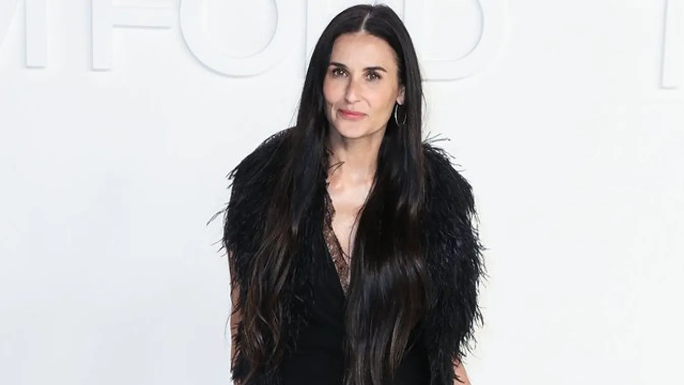 Ismét nagyon menő fotót osztott meg a karanténból Demi Moore családja