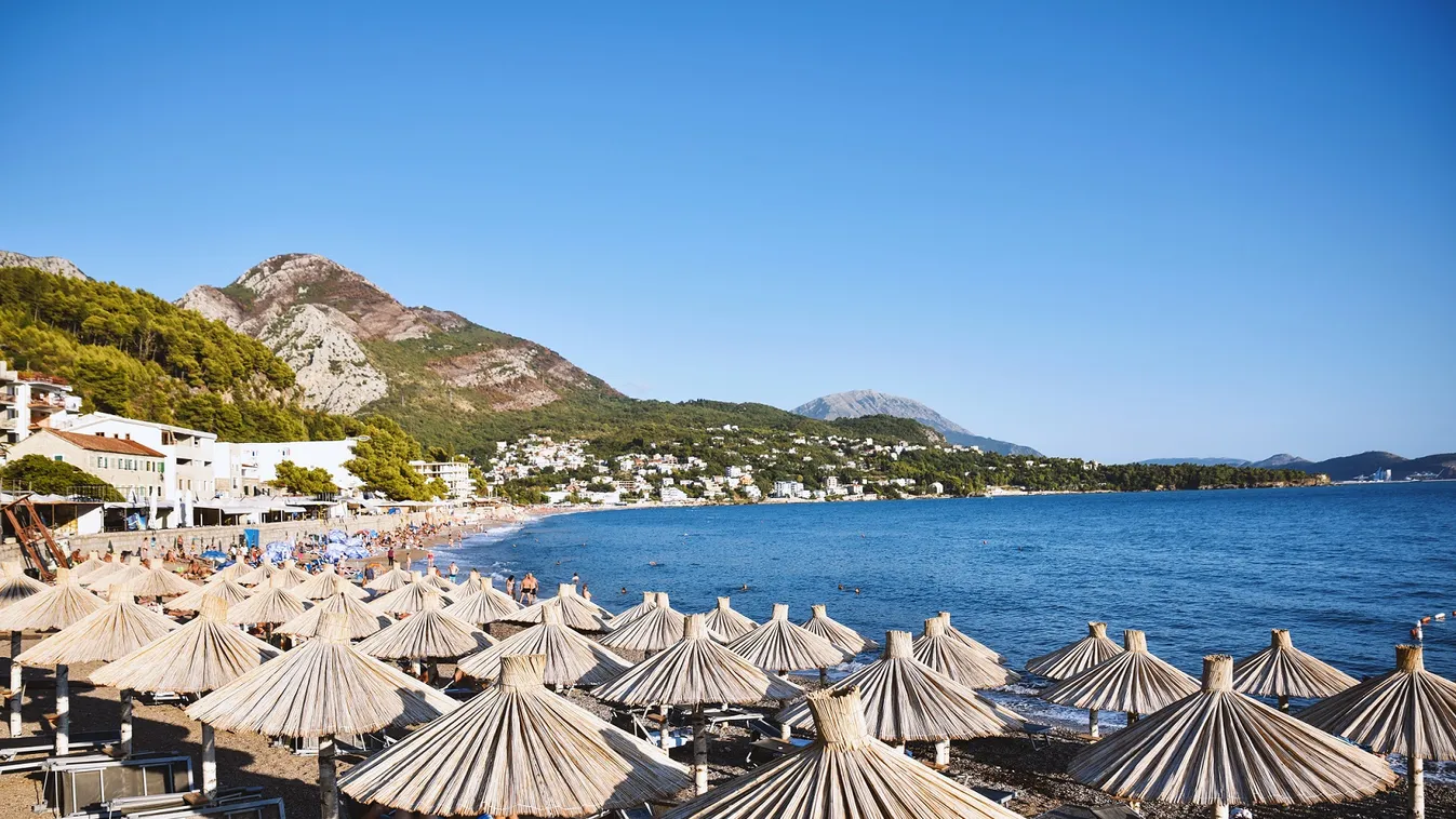 Ilyen árakkal és újdonságokkal nyitott meg ez a montenegrói kék zászlós strand