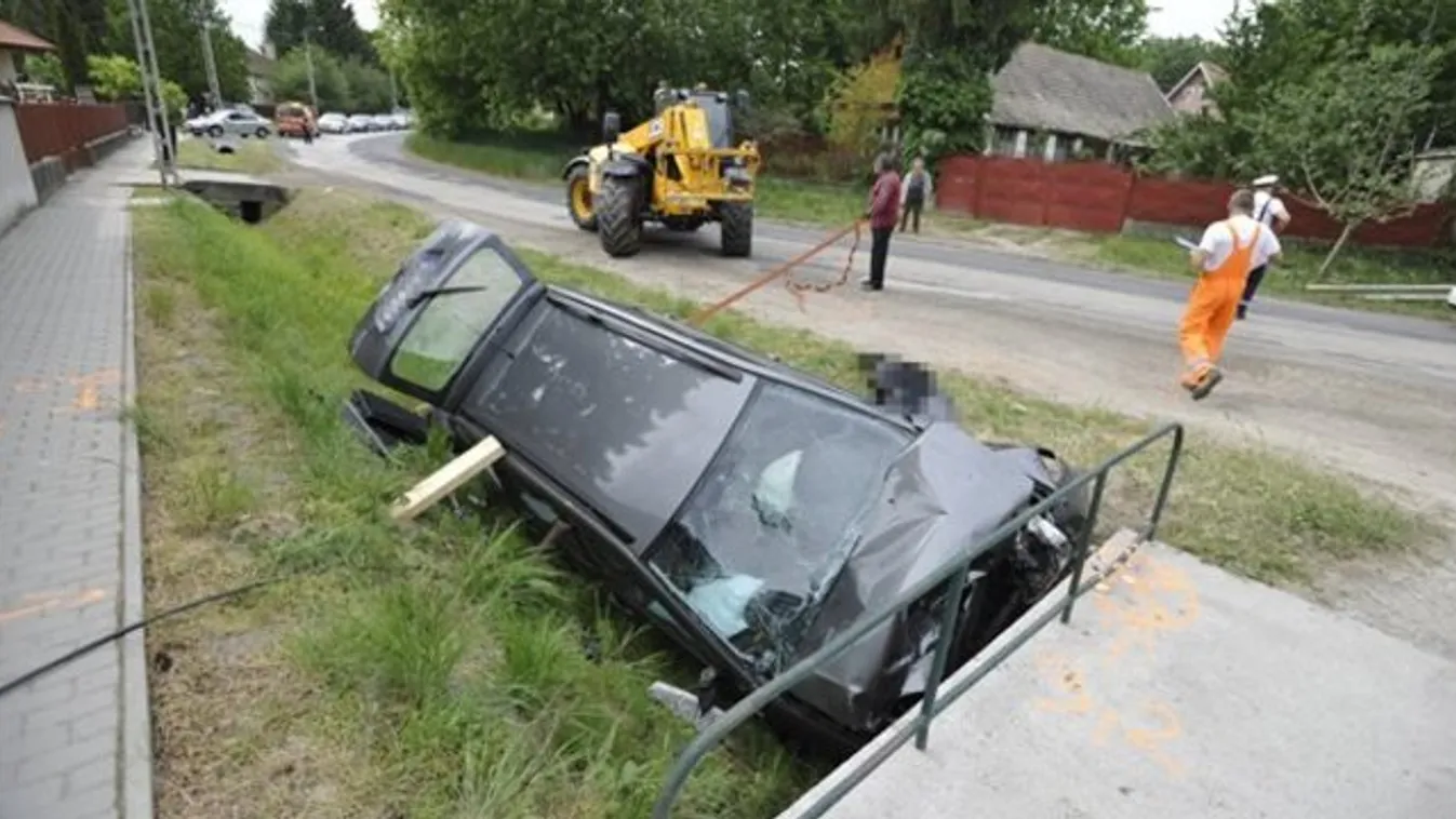 Árokba csúszott egy autó Bényén, meghalt a 26 éves sofőr