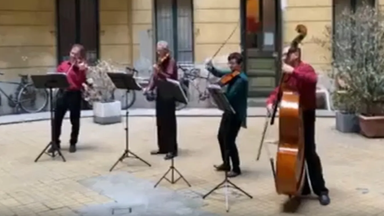 Budapesti bérházakban ad szerenádot a Fesztiválzenekar