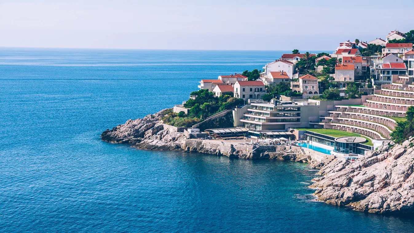 Már fogadja a vendégeket Dubrovnik idei legnagyobb turisztikai dobása