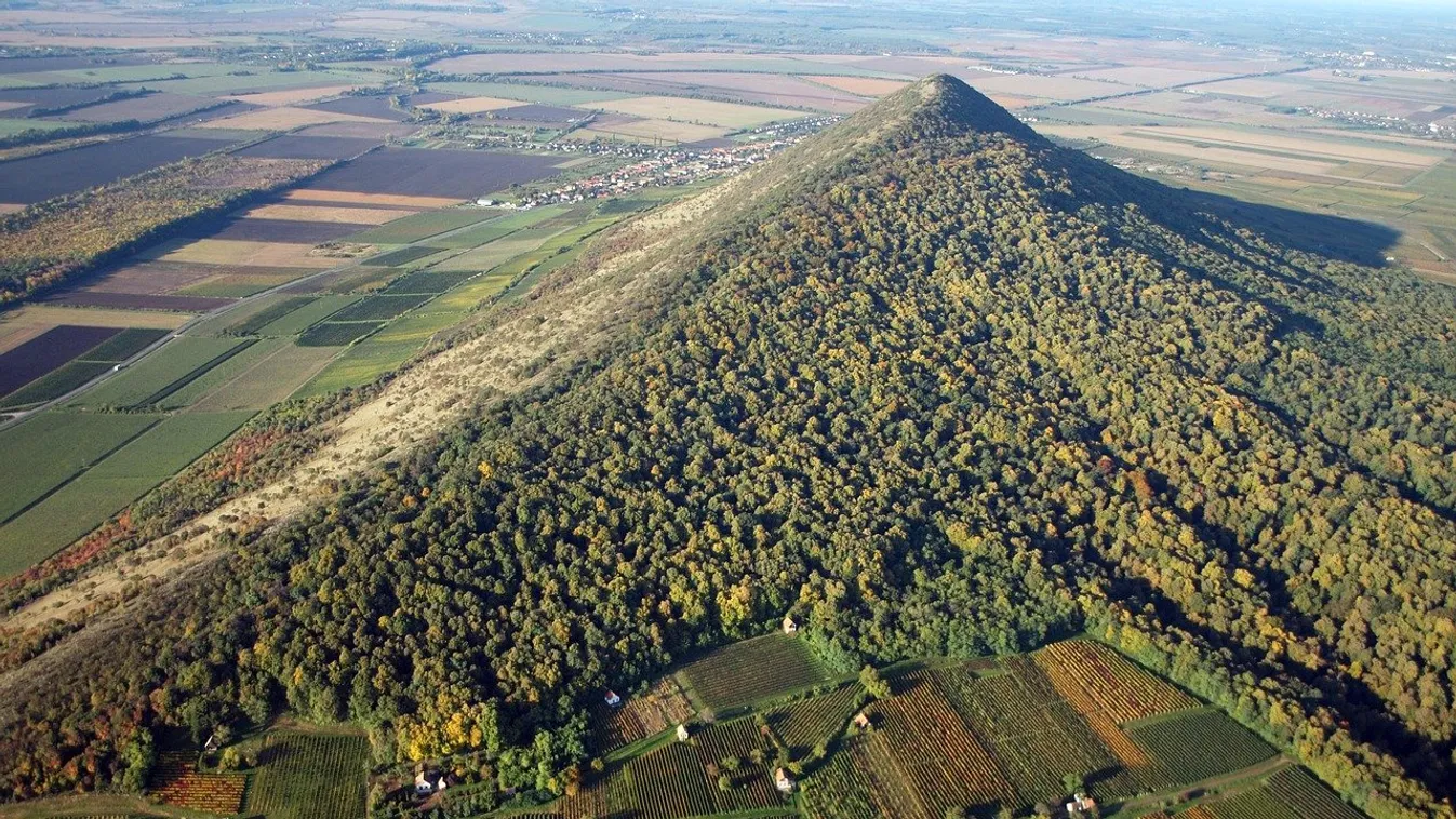 Panorámasétány épült az ördögszántotta hegyre