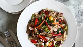 Japán és kínai ételek pulykából