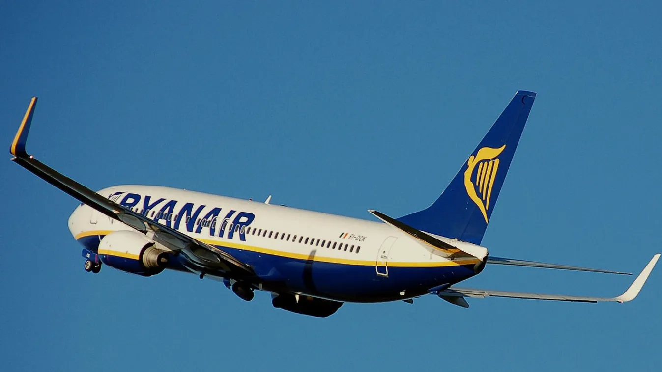 Bombariadó volt a Ryanair egyik gépén