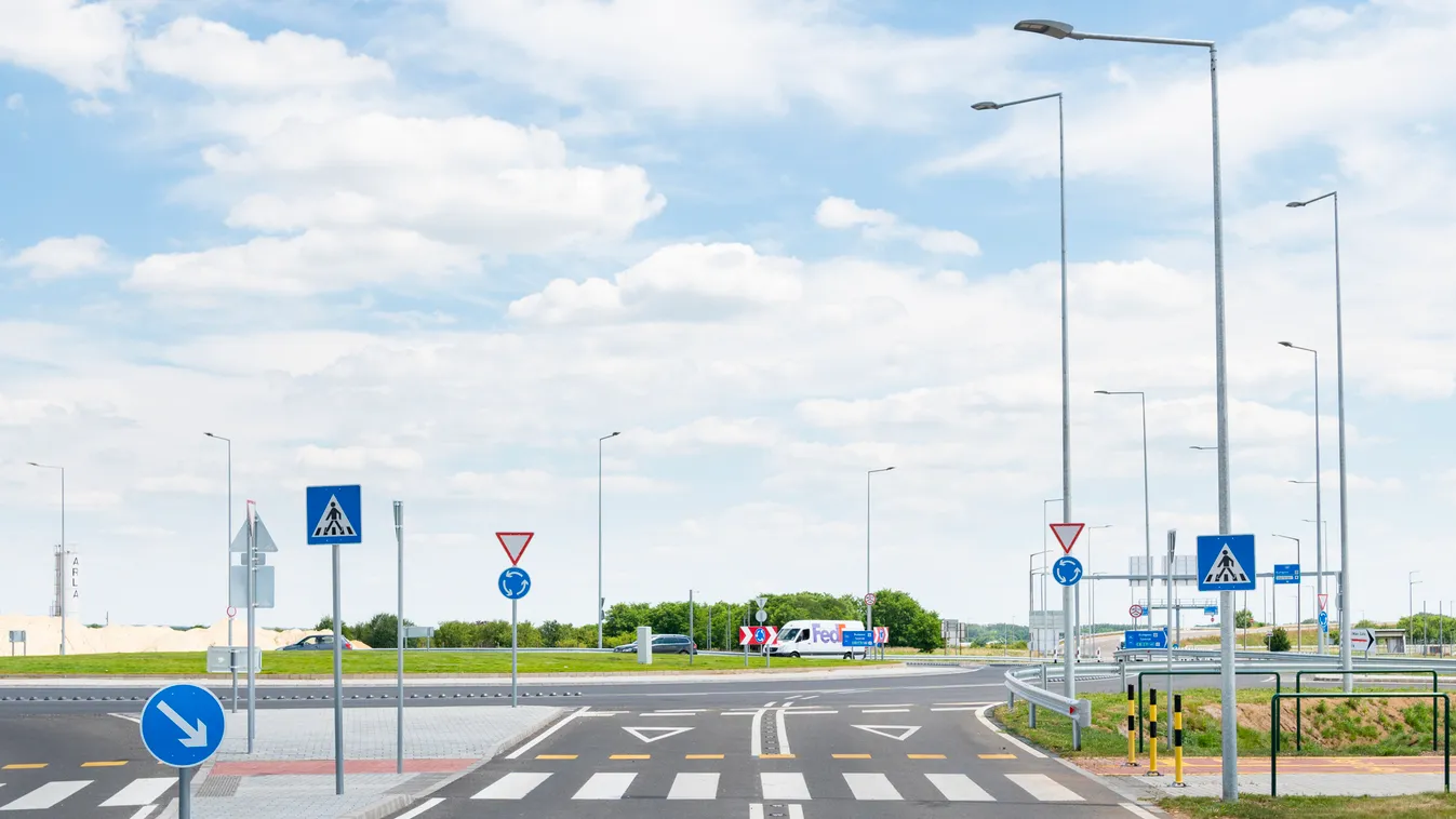 Elkészült a turbókörforgalom, gyorsabban juthatunk el Ferihegyre