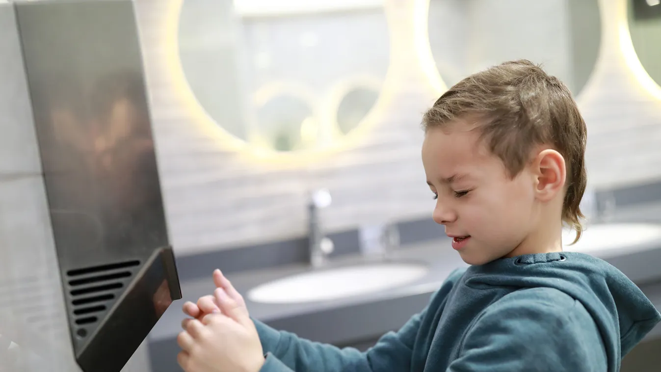 Ártalmasak a hallásra az elektromos kézszárító gépek?