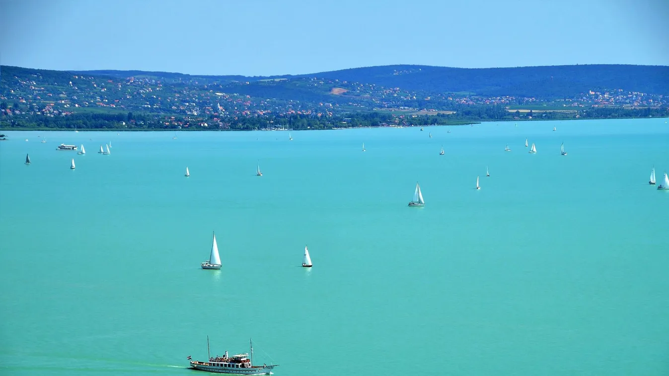 Idén Siófok, Balatonfüred és Hévíz a legnépszerűbb balatoni városok