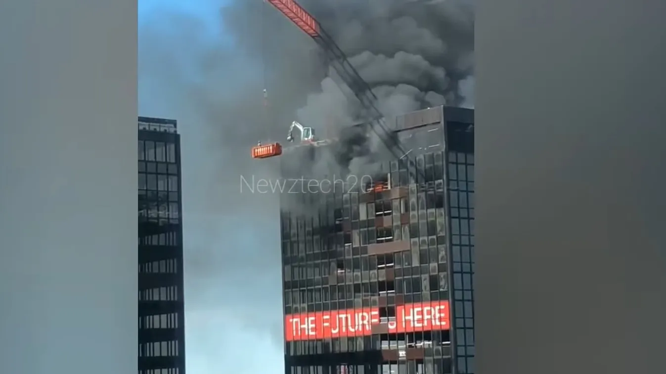 Kigyulladt a brüsszeli World Trade Center egyik toronyháza