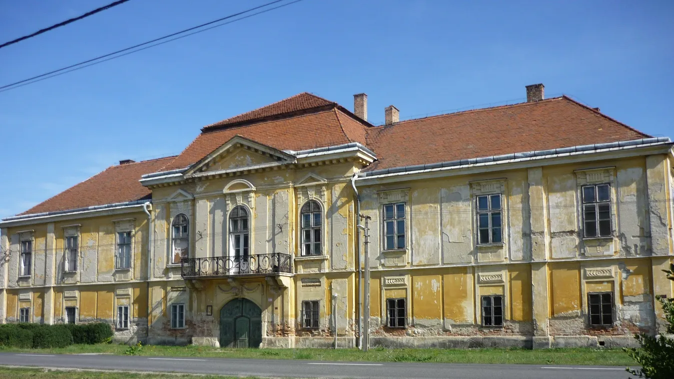 Sörkertet, sörwellnesst és sörfőzdét terveznek a hamarosan megújuló váli kastélyba