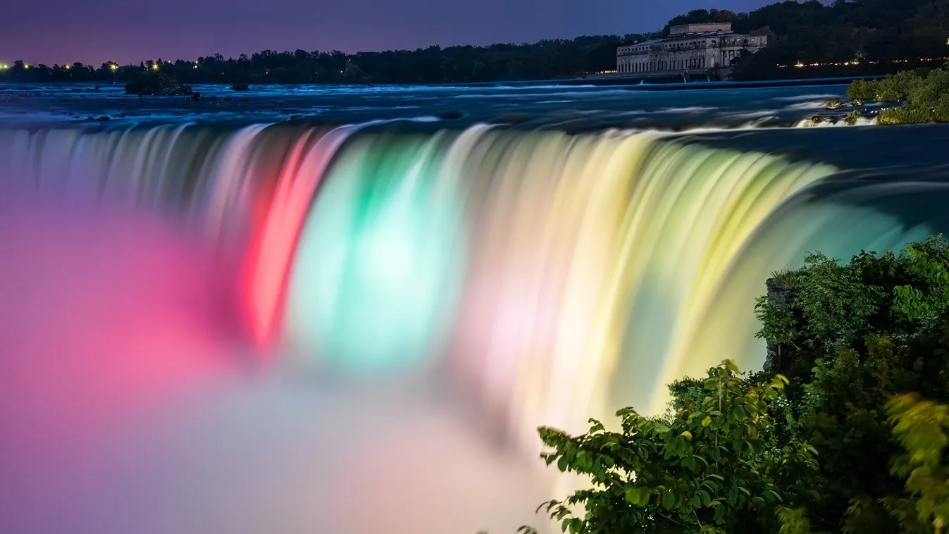 A magyarok tiszteletére öltözött piros-fehér-zöldbe a Niagara