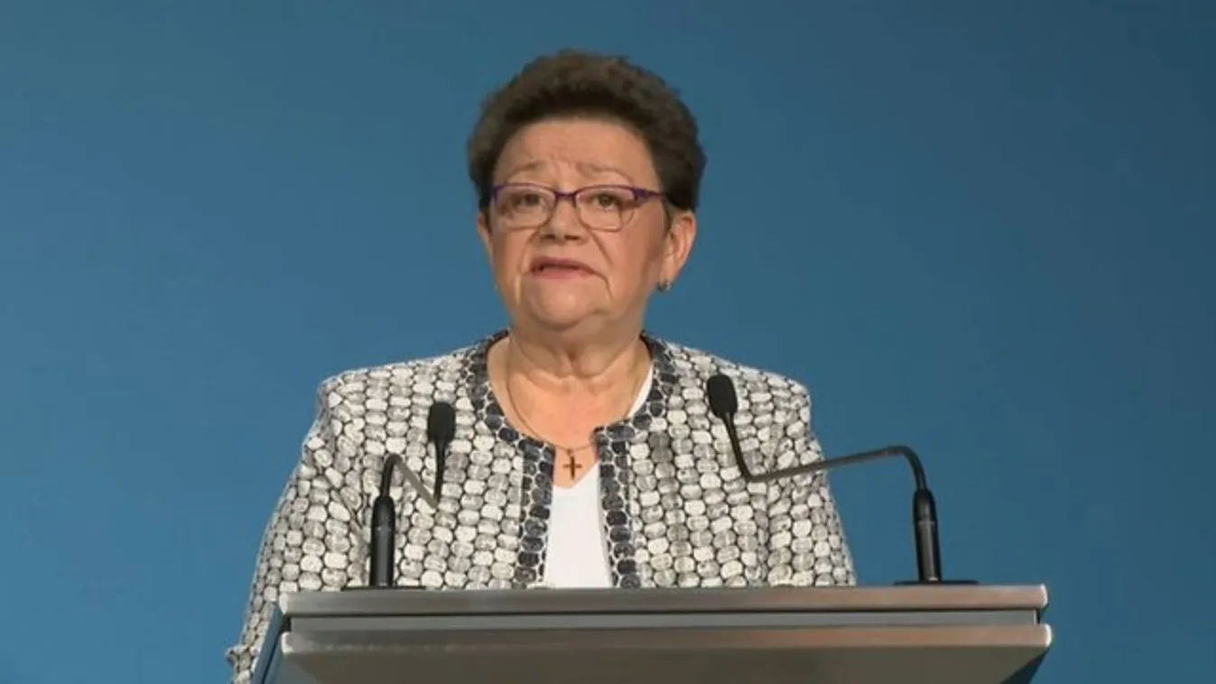 Müller Cecília: Az őszi szünet alatt nagy fertőtlenítő akciókat tartanak az iskolákban