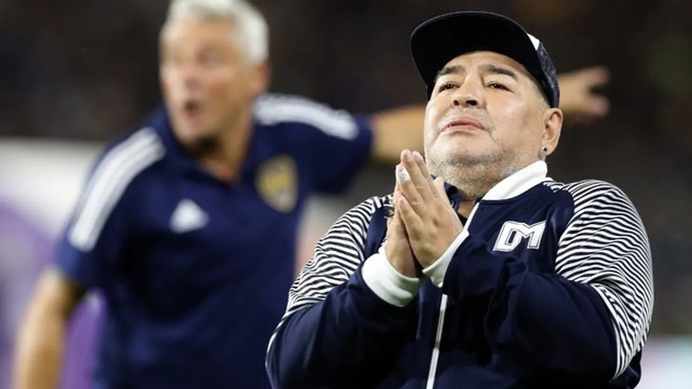 Kórházba került Diego Maradona, vérömlenyt távolítottak el az agyából