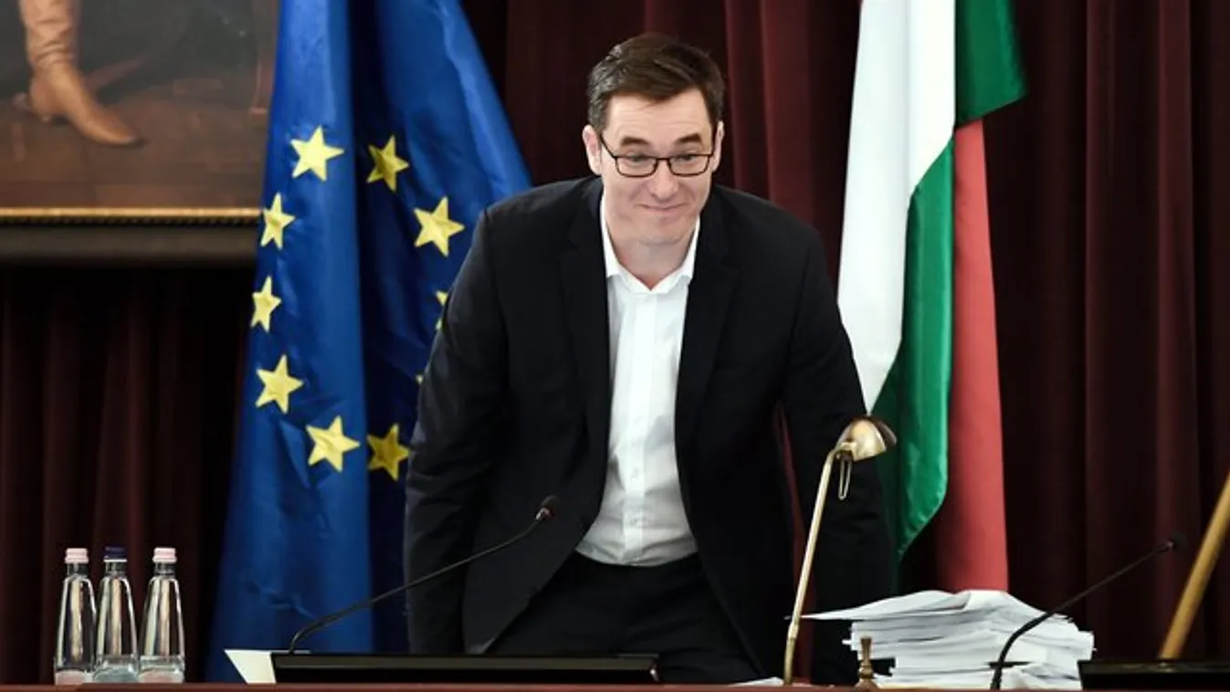 Jogsértő Karácsony Gergelyék cenzúrarendelete: nem tilthatja az ingyenes lapok terjesztését