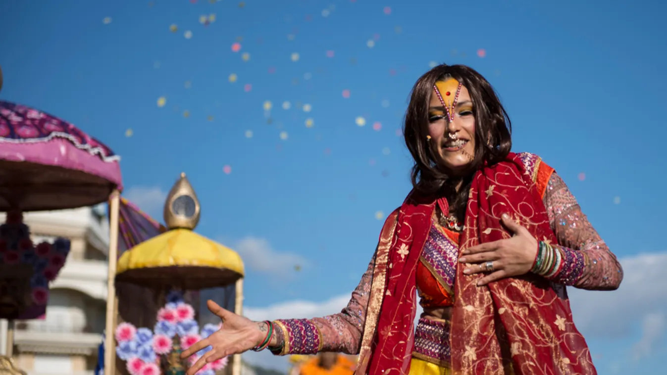 A krimi királynőjét, Agatha Christie-t elkapta a bollywoodi fogaskerék
