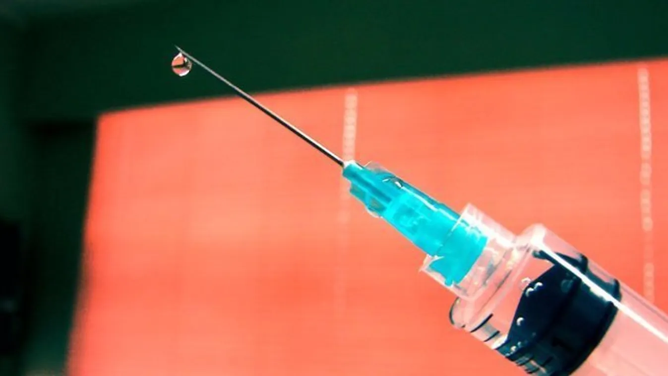 Fokozatos ellenőrzés alá kerülhet a koronvírus-járvány 2021-ben
