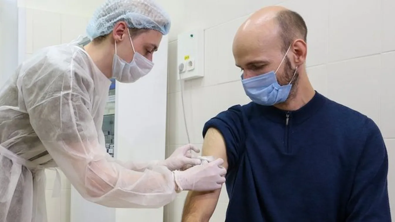 Megszólalt a magyar kutató: Magamat és a családomat is beoltatom Covid ellen