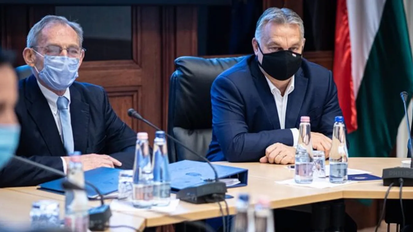 Az Operatív Törzs ülésén kezdte a hetet Orbán Viktor – fotó