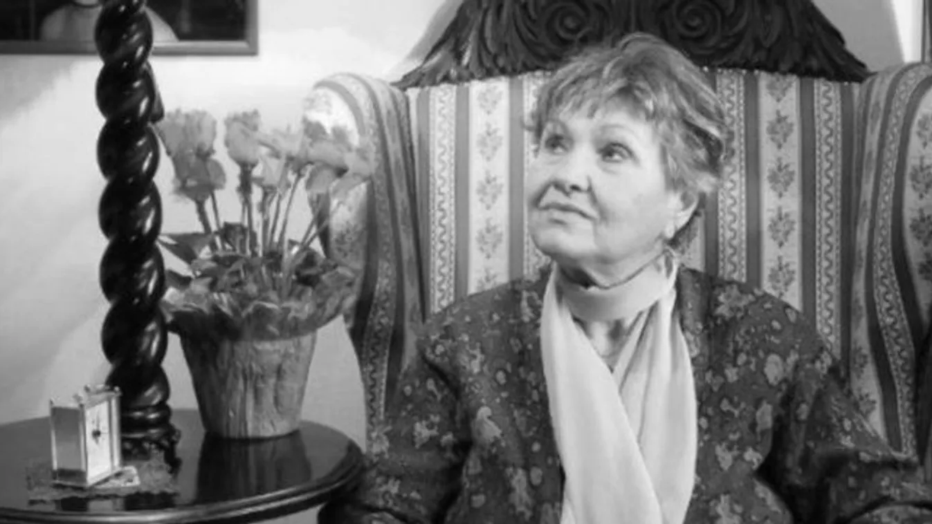 Fia elcsukló hangon erősítette meg Pécsi Ildikó halálának hírét