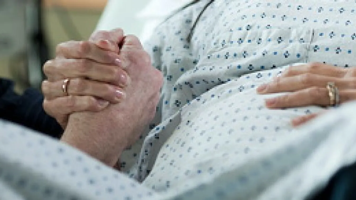 Minden segítséget megtagadtak a kórházak a vajúdó koronavírusos kismamától, borzasztó következménye lett a szívtelenségüknek