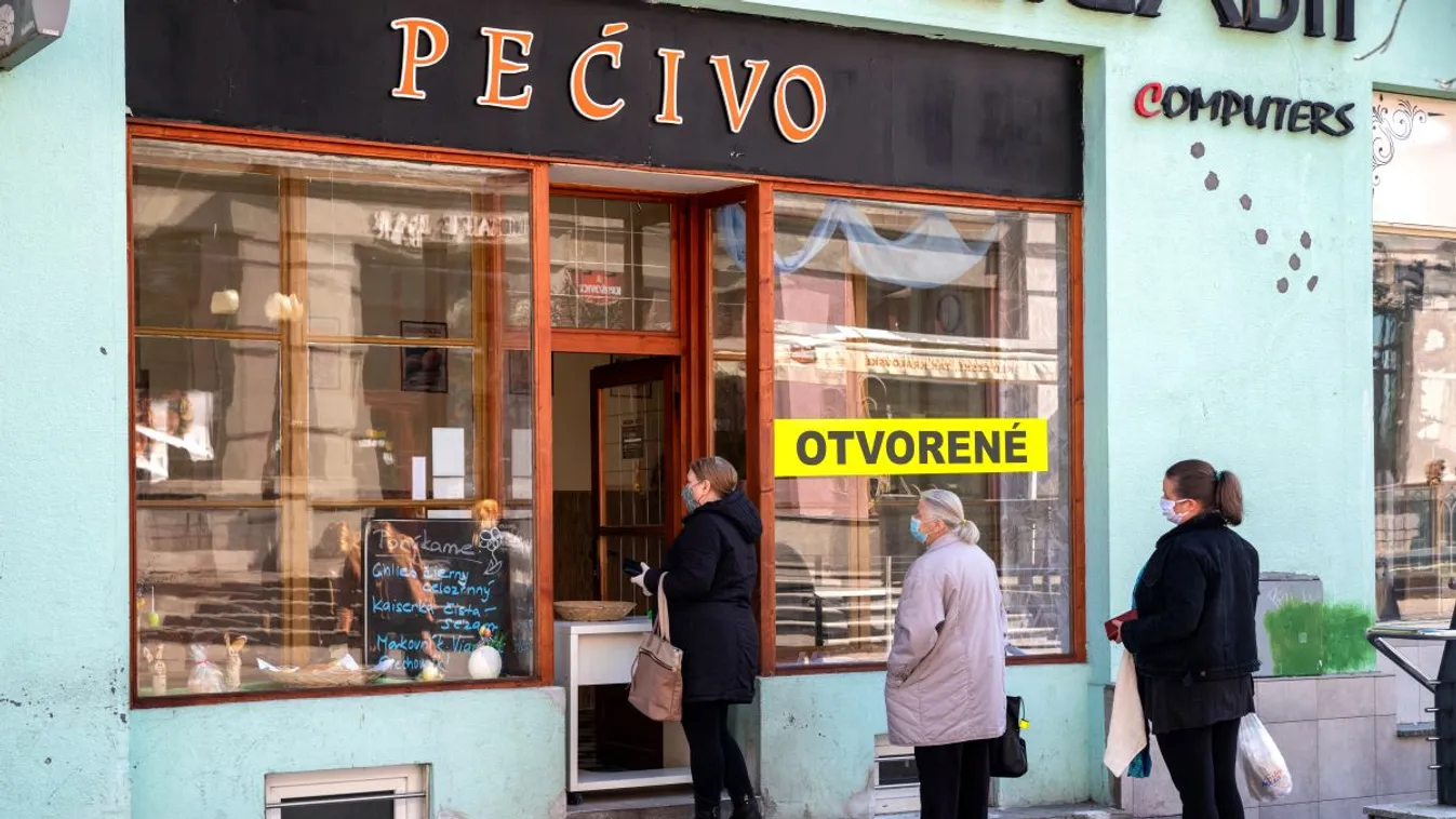 Szlovákiában kijárási tilalmat, Dániában szigorú karantént vezetnek be