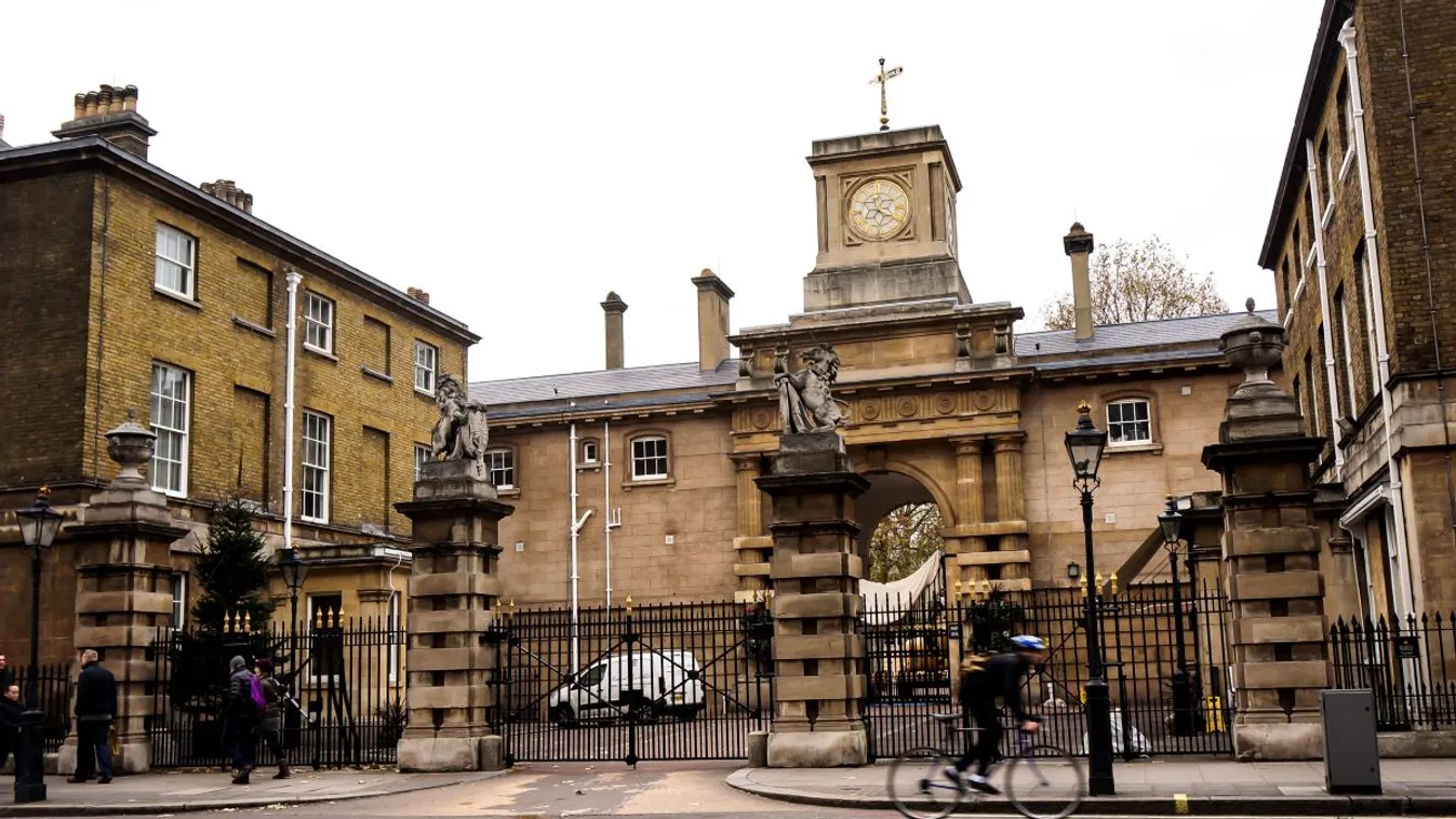 Jó néhány tárgyat ellopott a Buckingham-palotából az egyik alkalmazott