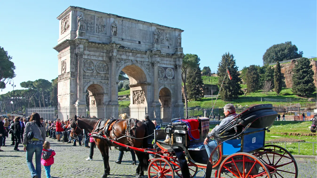 Kitiltják Róma utcáiról a turistákat fuvarozó fiákereket