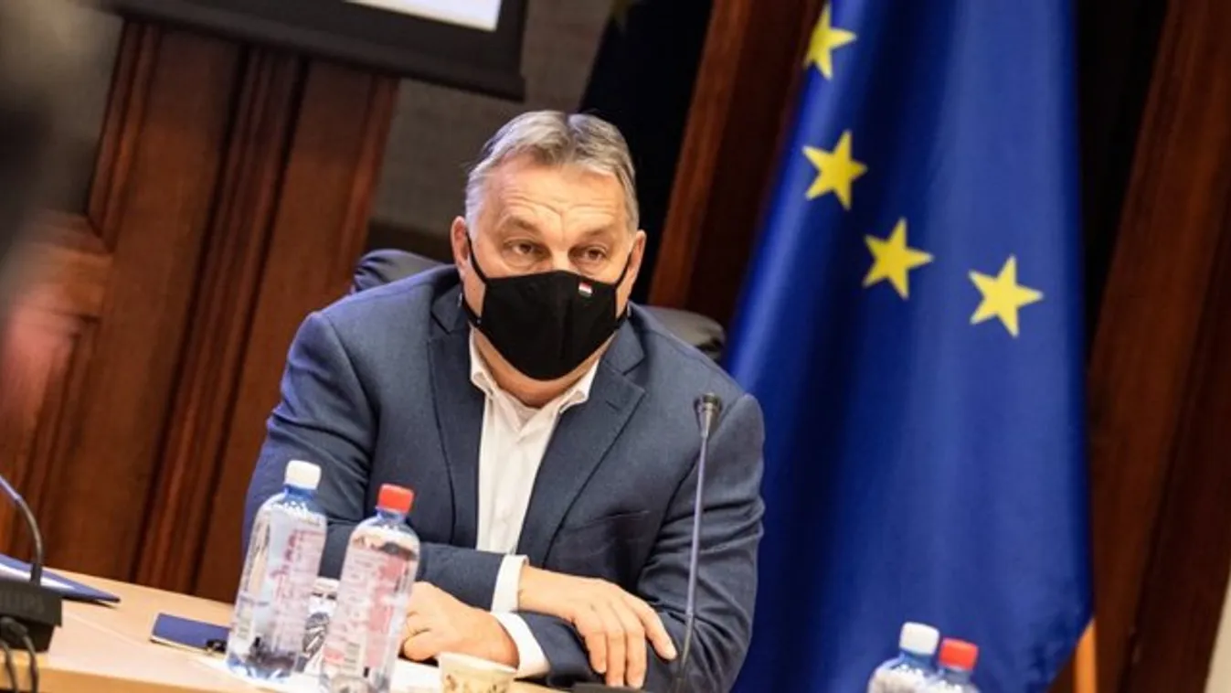 Ünnepek közt sem pihen: Orbán Viktor az operatív törzzsel kezdte az év utolsó hétfőjét – fotó