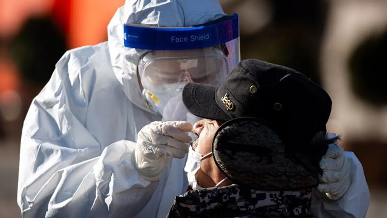 Meghalt 130 beteg, 2764-gyel nőtt a fertőzöttek száma Magyarországon