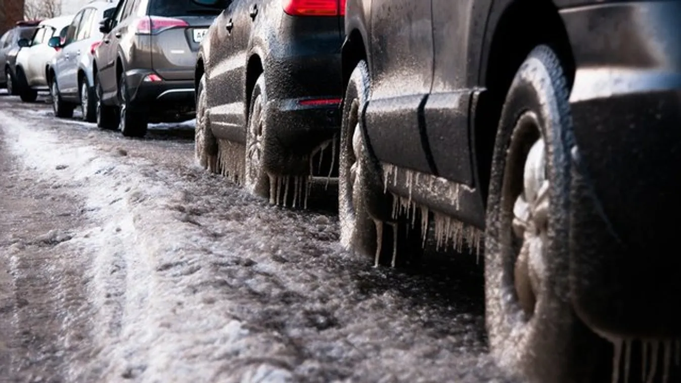 Ön is járatja a hidegben a motort indulás előtt? Ezt állítja erről a szakértő