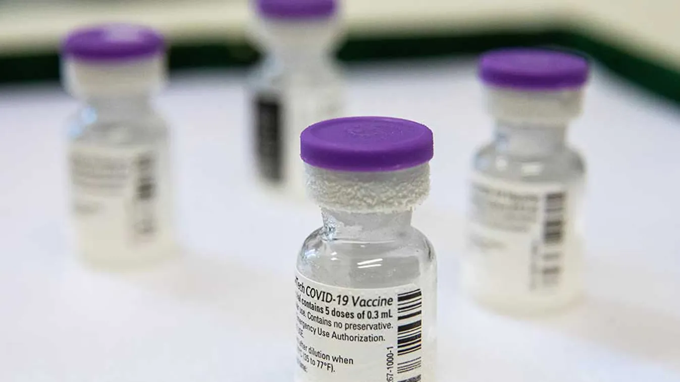 Ennyire biztonságosak a Pfizer és az AstraZeneca vakcinák