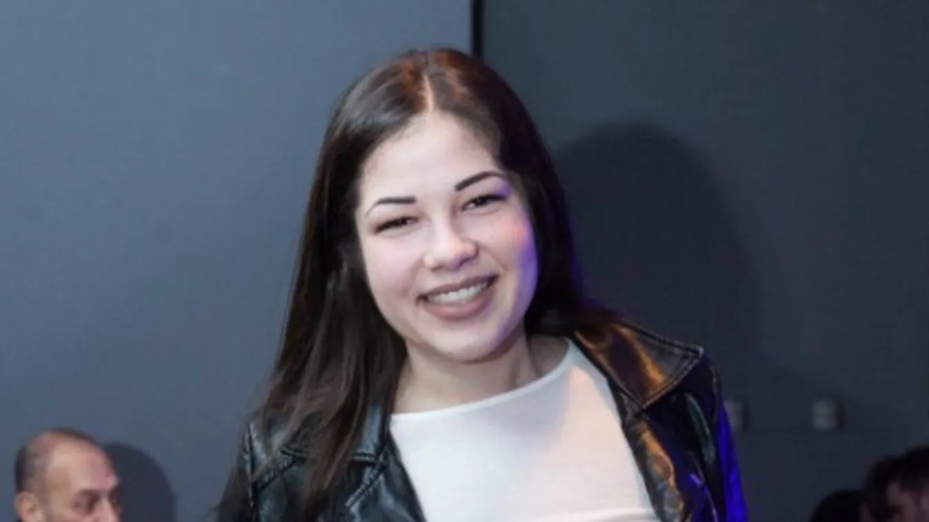 Gáspár Evelin már olyan vékony, hogy a tapadós naci is lóg rajta - Fotó