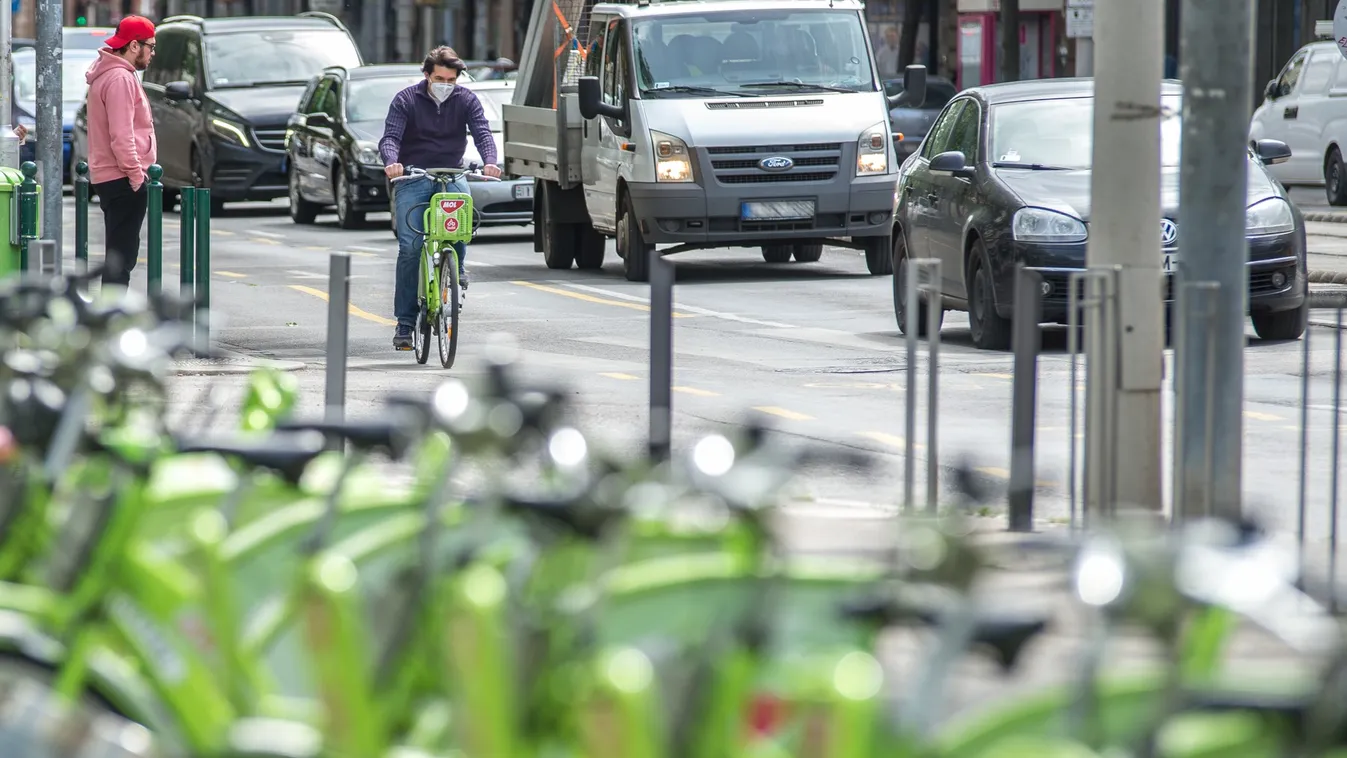 Defekttűrő gumikkal, okoslakattal és mobiltartóval térnek vissza a Bubi-bringák