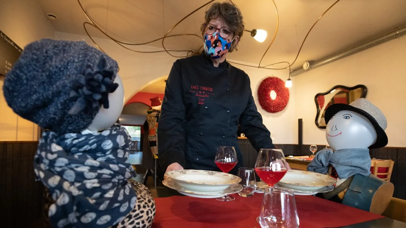 Ez a belga étterem bábukat is kiszolgál