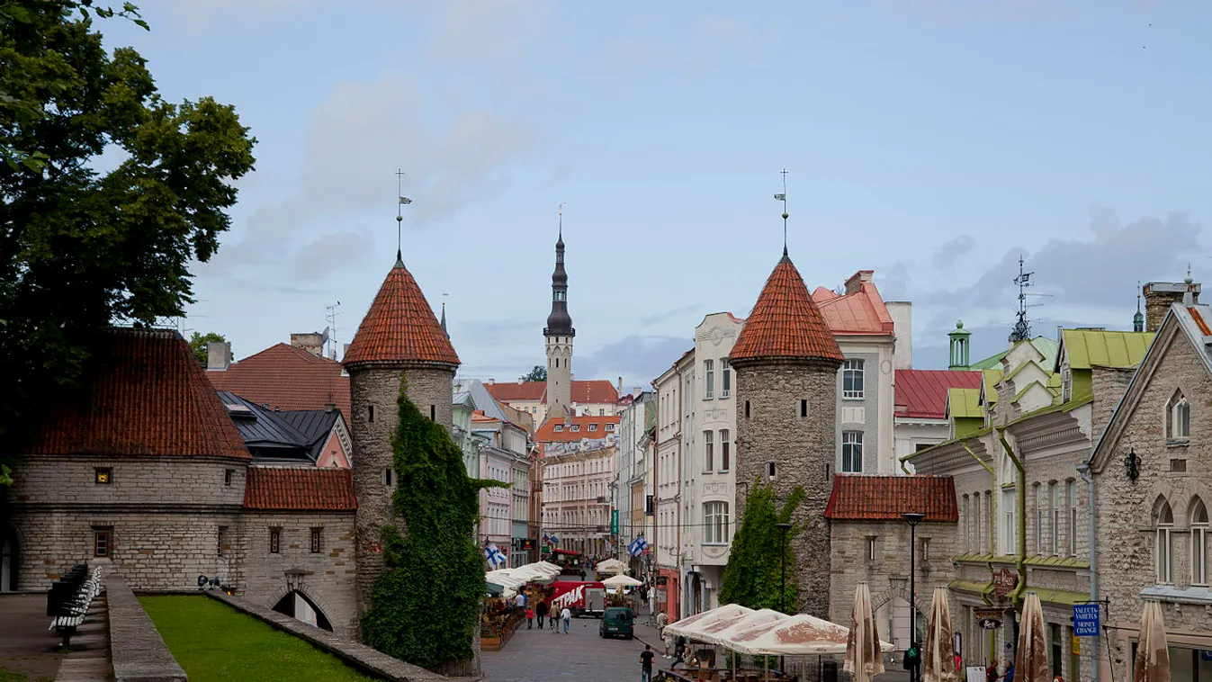 Grúzia és Észtország karanténmentesen fogadja az oltott és a fertőzésen átesett utazókat